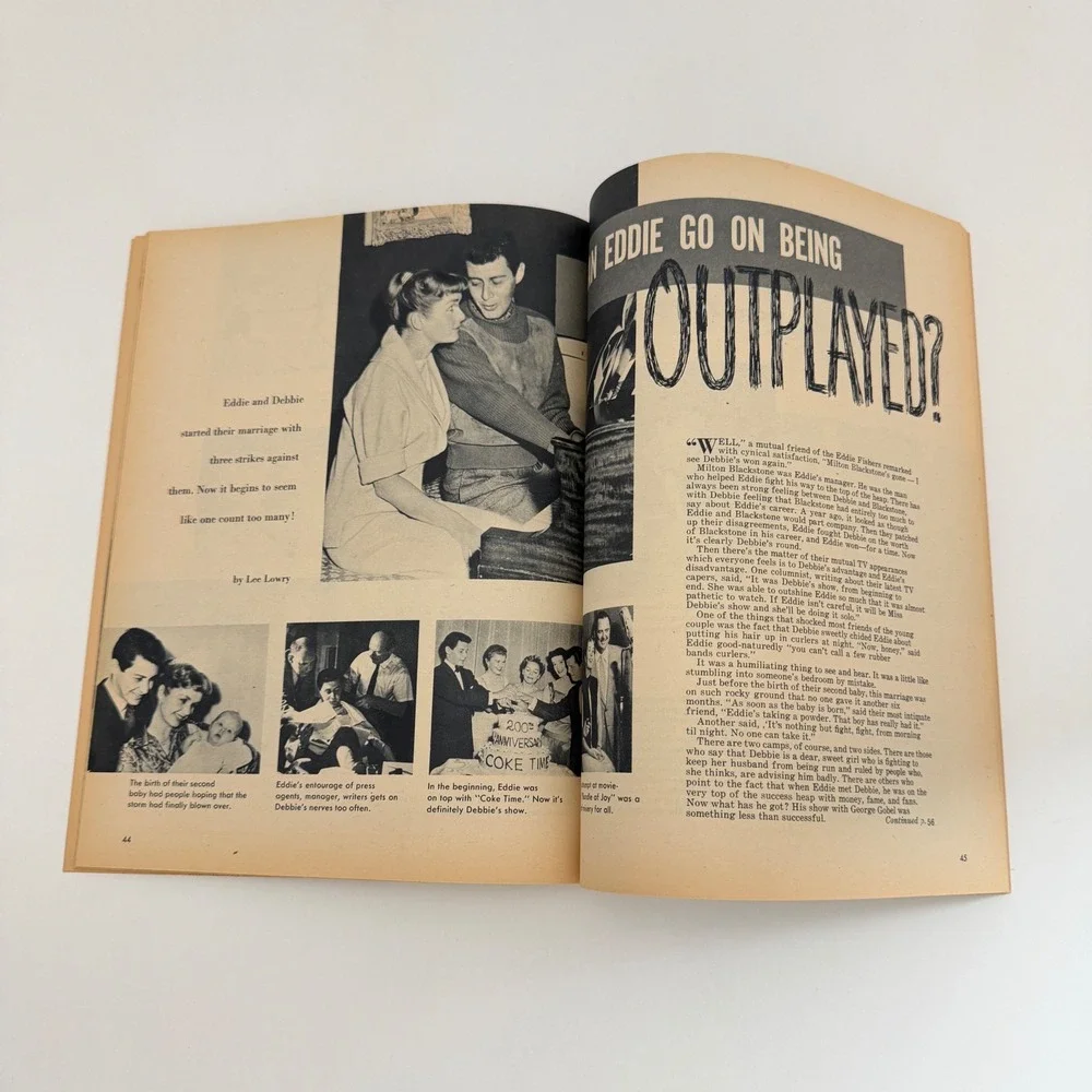 Hollywood Screen Parade vintage january